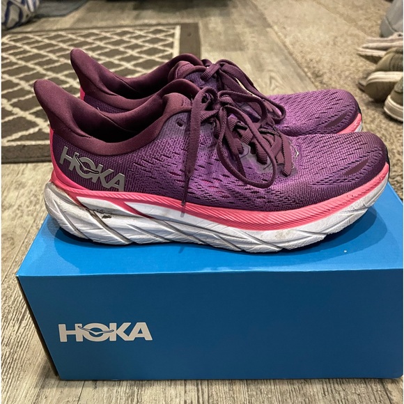 Hoka Clifton 8 Purple running shoes - Picture 2 of 6